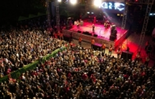 KIRAÇ, ESKİŞEHİR'DE BÜYÜK COŞKU YARATTI