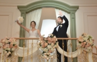 GÖZ KAMAŞTIRAN DÜĞÜN