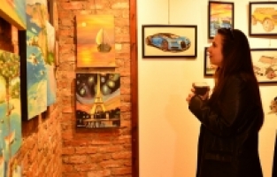 ETİ PERSONELLERİNİN İLK SERGİSİ, TAM NOT ALDI