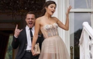 KAFALARI KARIŞTIRDILAR