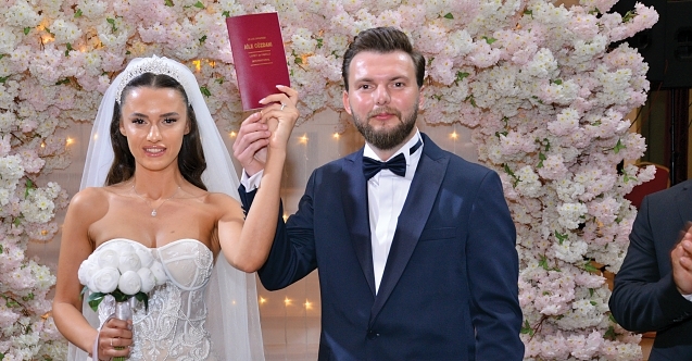 RÜYA GİBİ BİR DÜĞÜN