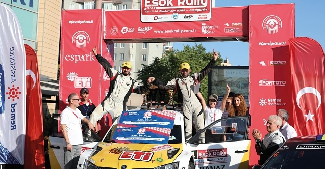 ODUNPAZARI ESOK RALLİSİ'NDE HEYECAN SONA ERDİ